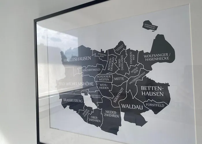 Ruhige Im Kuenstlerviertel Naehe Hbf & Uni